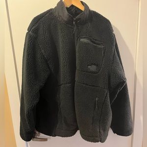 North face men’s extreme pile full zip jacket